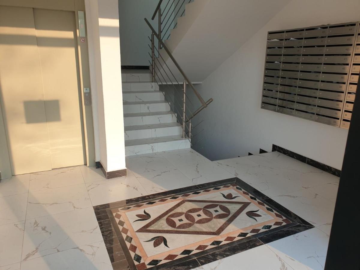 Apartment 45M2 Podgorica Luaran gambar