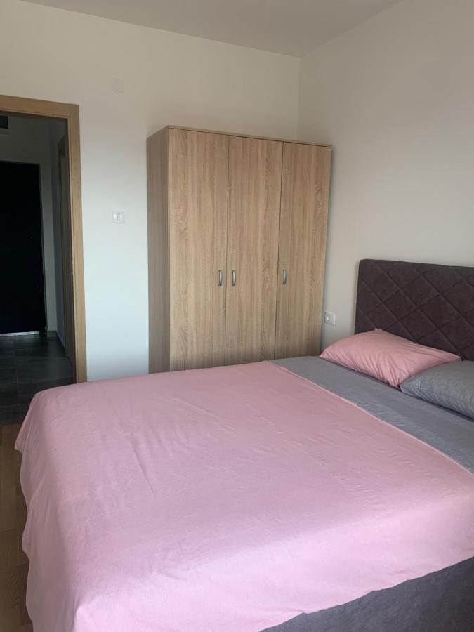 Apartment 45M2 Podgorica Luaran gambar